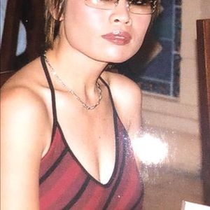 Meet your Posher, Cely